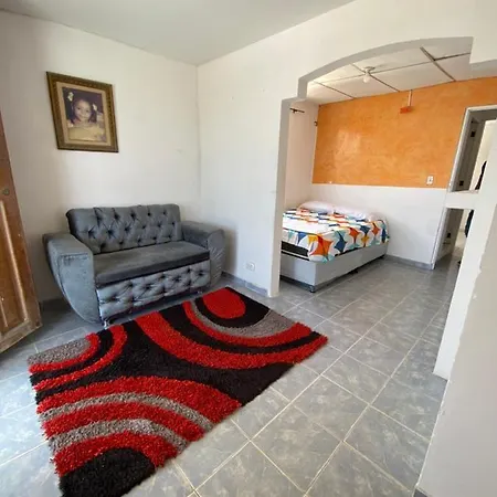 Aparta Estudio Amoblado